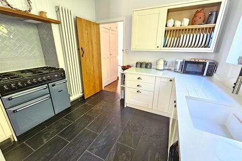 Rosevallon Gratton Lane, Yelverton, PL20 6AW
