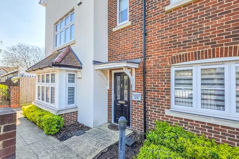 Challis Court, 1A Oaklands Avenue, RM1