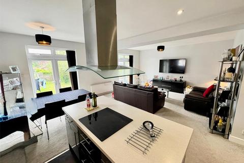 3 bedroom detached bungalow for sale, Howeth Road, Bournemouth