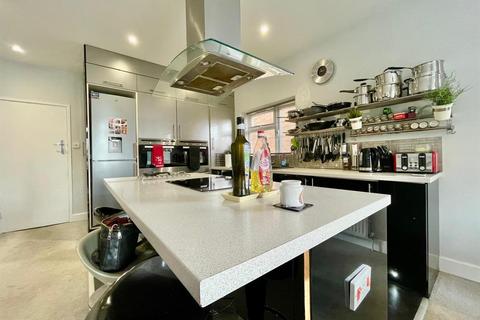 3 bedroom detached bungalow for sale, Howeth Road, Bournemouth