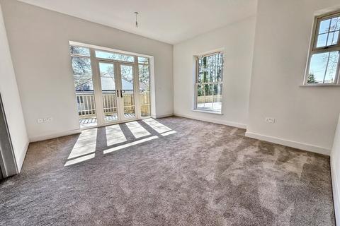 3 bedroom detached bungalow for sale, Ashley Heath