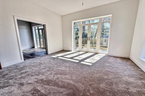 3 bedroom detached bungalow for sale, Ashley Heath
