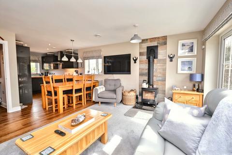 undefined, West Grimstead