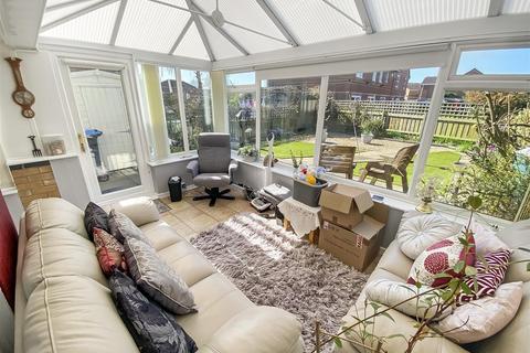 3 bedroom detached house for sale, Thwaites Close, Newton Aycliffe