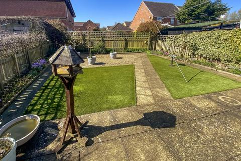 3 bedroom detached house for sale, Thwaites Close, Newton Aycliffe