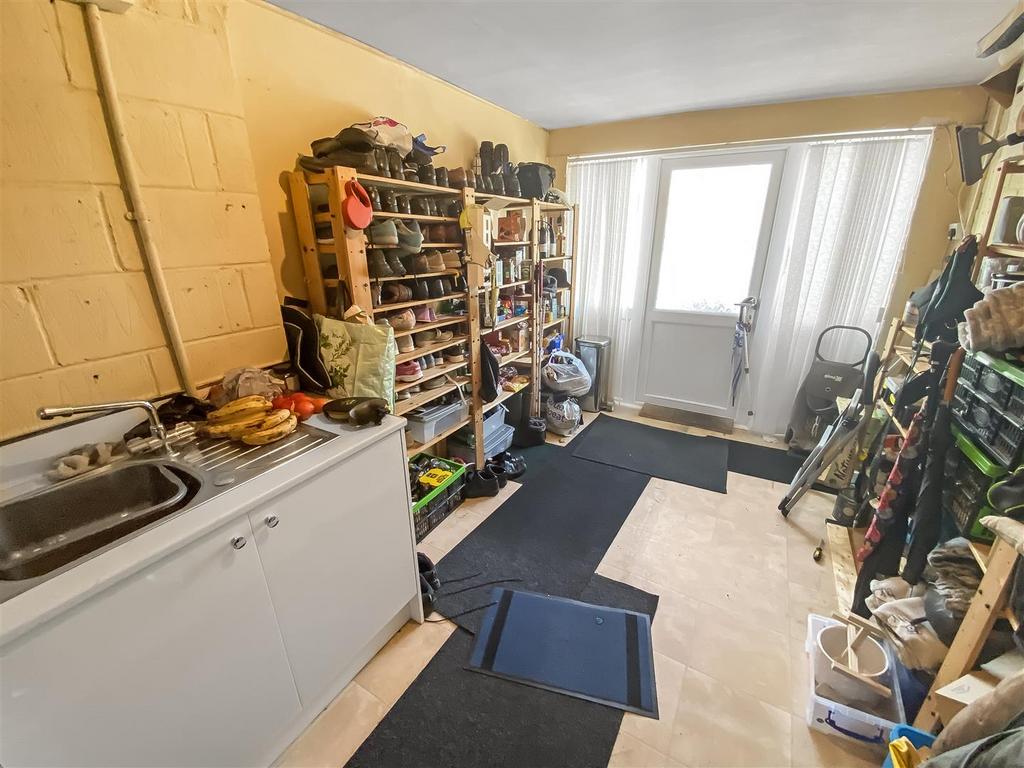 Garage.jpg