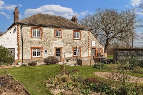 Eagle Tavern House Barkway Road, Royston, SG8 9NB