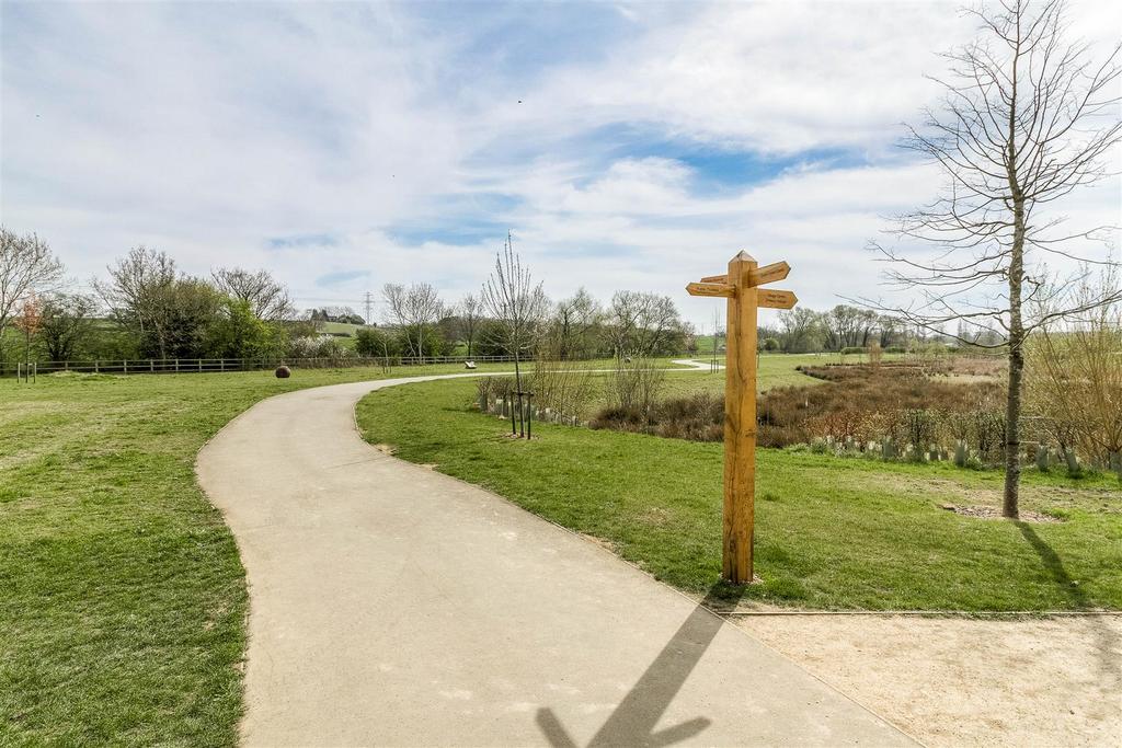 15 Fotheringhay Close 046.jpg