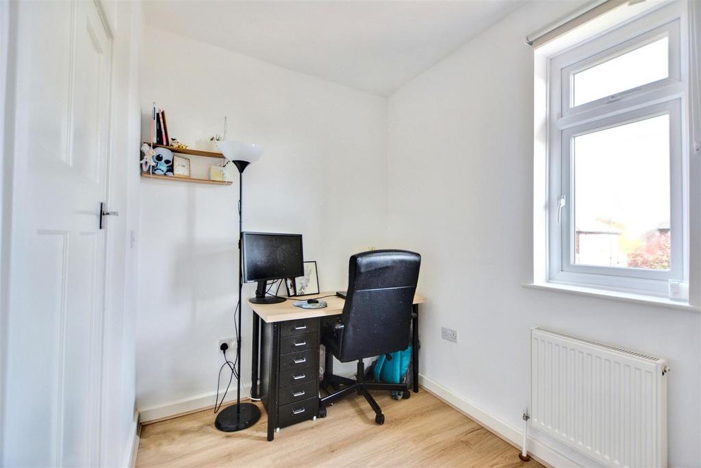 Bedroom 3 2.jpeg