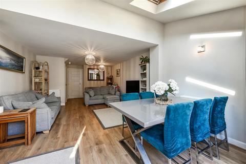 33 Adams Road, Picket Piece, Andover, SP11 6UY