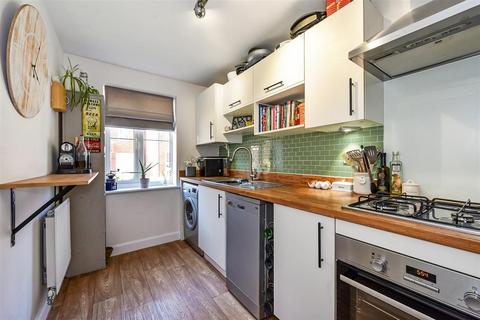 33 Adams Road, Picket Piece, Andover, SP11 6UY