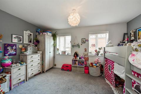 33 Adams Road, Picket Piece, Andover, SP11 6UY