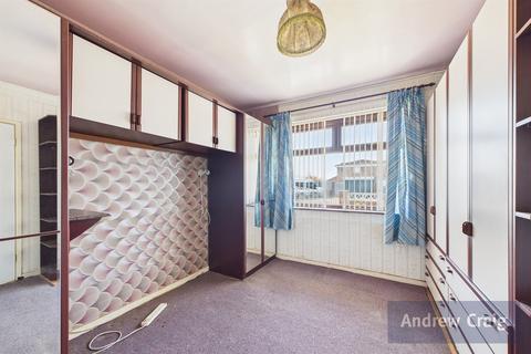 10 Ennerdale, Birtley, Chester Le Street, DH3 2LA