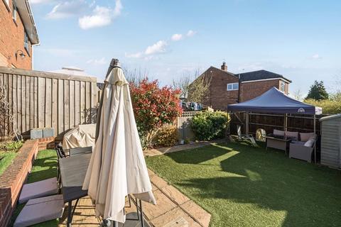 3 Deansway, Hemel Hempstead, HP3 9UE