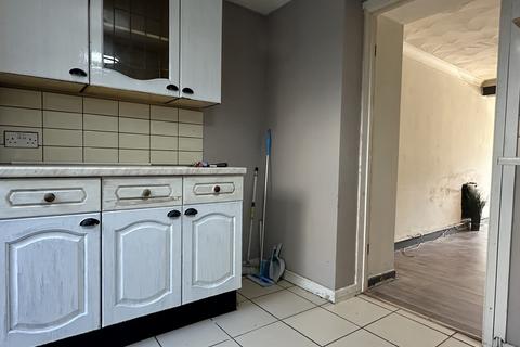 2 bedroom terraced house for sale, Gough Road, Ystalyfera, Swansea, City And County of Swansea.
