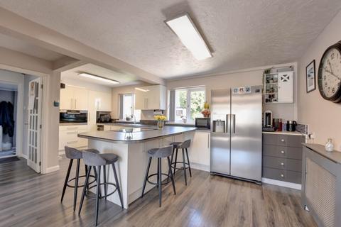 12 Blackstone Road, Wallingford, OX10 8JH