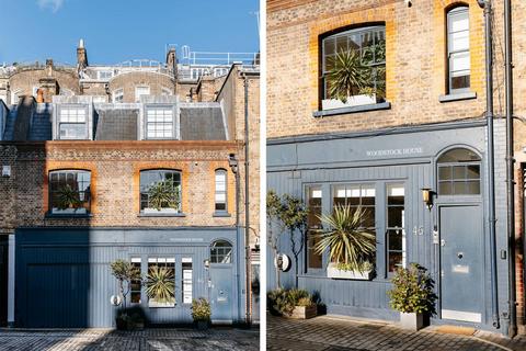 undefined, Woodstock Mews, Marylebone, London, W1G