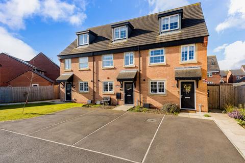 Brady Nook, Leigh WN7