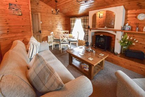2 bedroom property for sale, Trawsfynydd Holiday Village, Bronaber