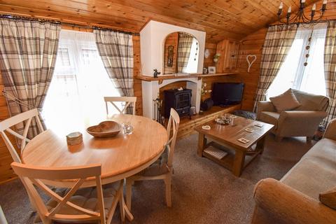 2 bedroom property for sale, Trawsfynydd Holiday Village, Bronaber