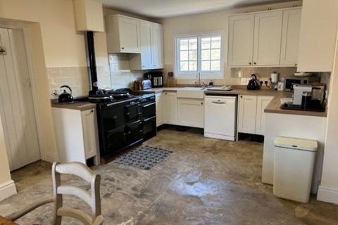 4 bedroom farm house to rent, Main Street, Great Gidding, Huntingdon, PE28