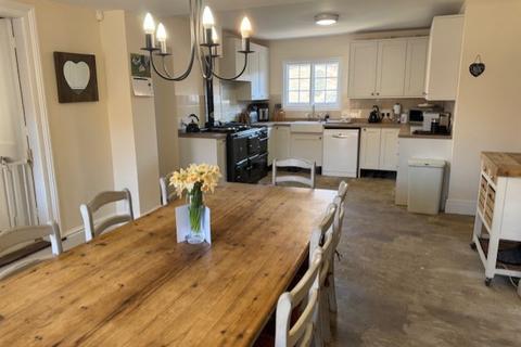 4 bedroom farm house to rent, Main Street, Great Gidding, Huntingdon, PE28