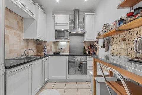 1 bedroom flat for sale, Esprit Court, 21 Brune Street, London