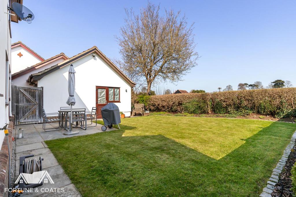 Wetherly Close 20.jpg