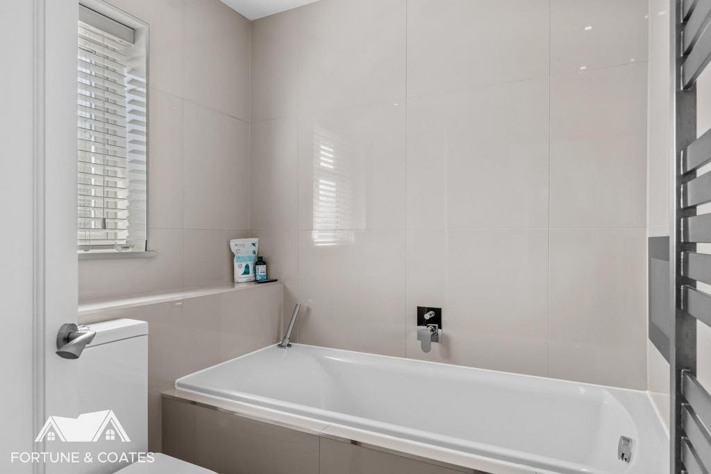 Wetherly Close 13.jpg