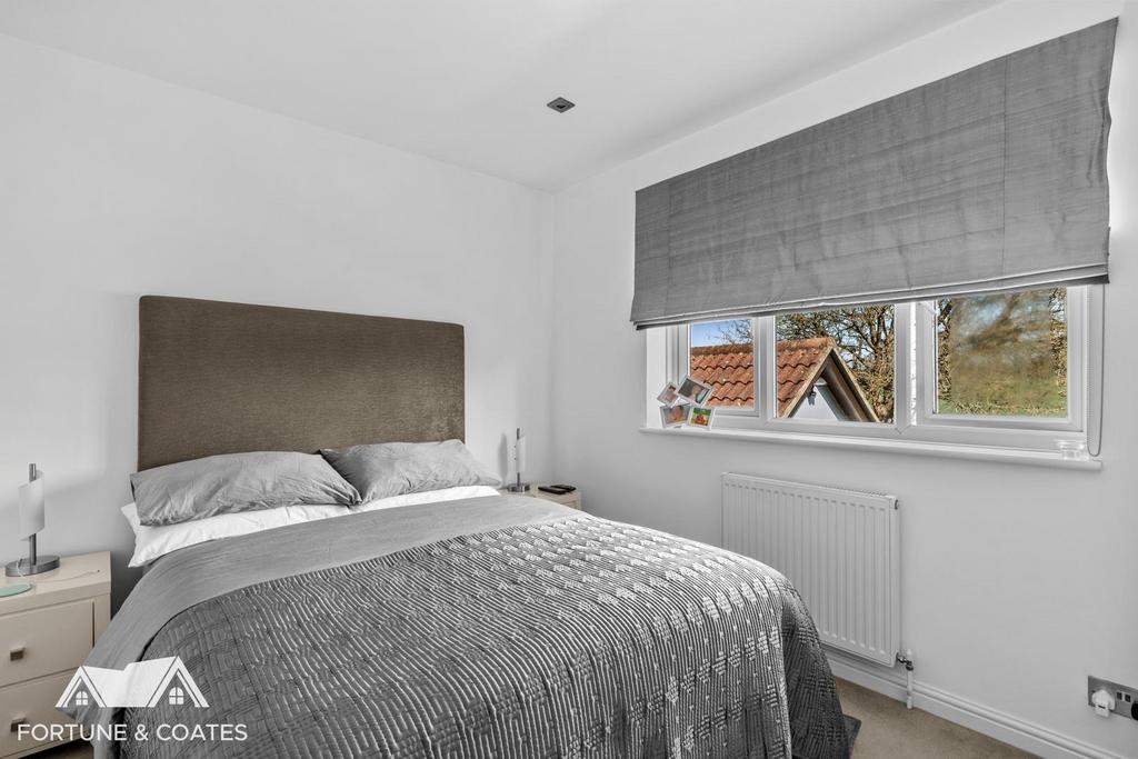 Wetherly Close 16.jpg
