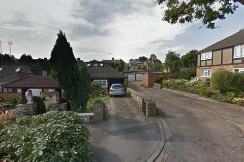 Monks Close, Enfield EN2