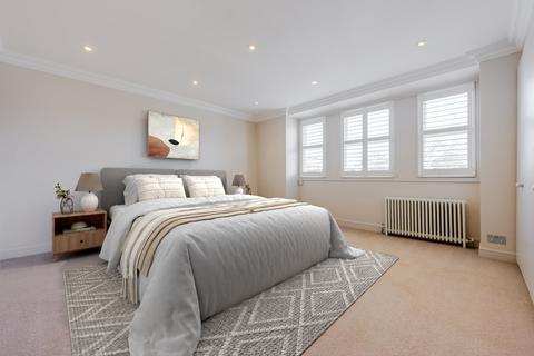 15b Randolph Crescent, London, W9 1DP