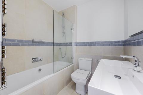 15b Randolph Crescent, London, W9 1DP