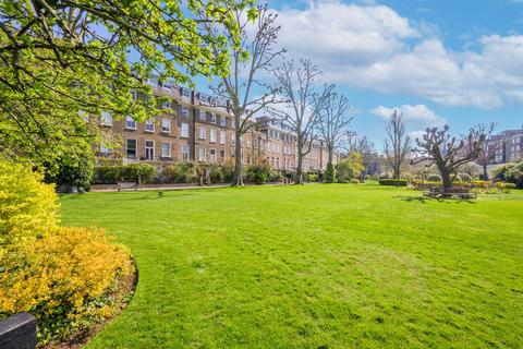 15b Randolph Crescent, London, W9 1DP