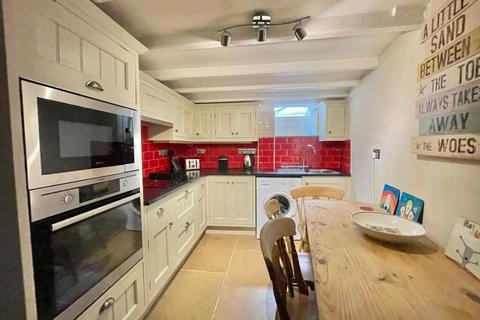 The Nook Boathouse Yard, Staithes, Saltburn-by-the-sea, TS13 5BN