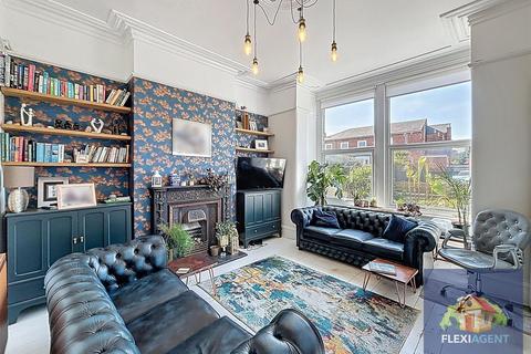 5 bedroom semi-detached house for sale, Belmont Street, Southport PR8