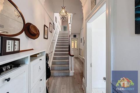 5 bedroom semi-detached house for sale, Belmont Street, Southport PR8