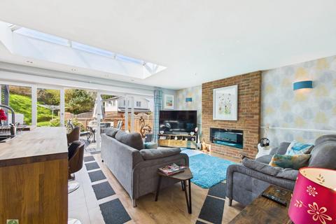 4 Goonwartha Road, Looe, PL13 2PJ