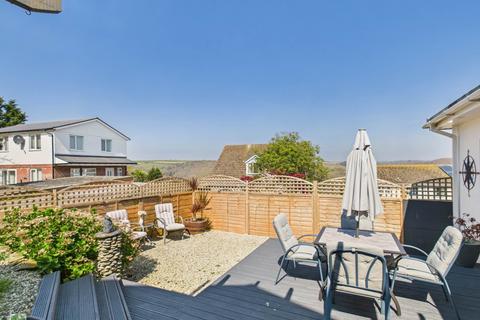 4 Goonwartha Road, Looe, PL13 2PJ