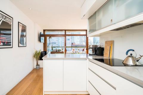 1 bedroom flat for sale, Barbican, London EC2Y
