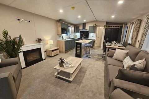 2 bedroom park home for sale, Galtres Retreat and Lodge Park
