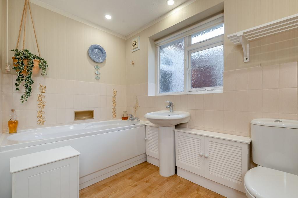 Family bathroom