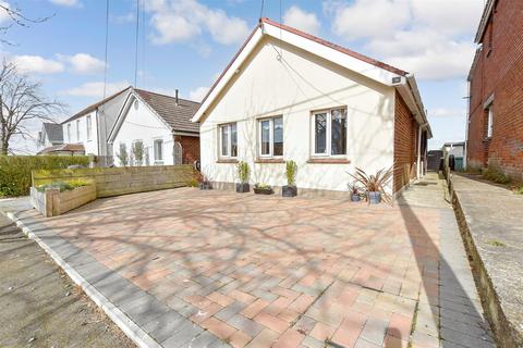 3 bedroom detached bungalow for sale, Solent View Road, Cowes, Isle of Wight