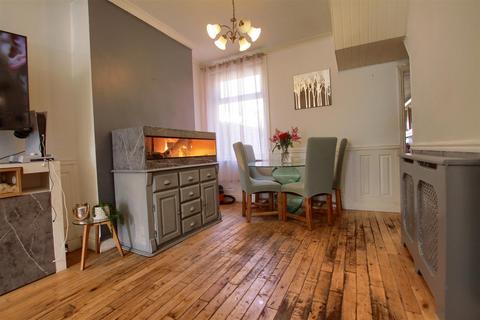 3 bedroom house for sale, Crescent Road, Middlesbrough