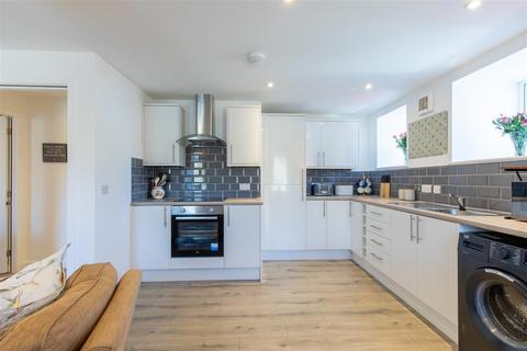 2 bedroom ground floor flat for sale, Church Lane, Bankfoot, Perth