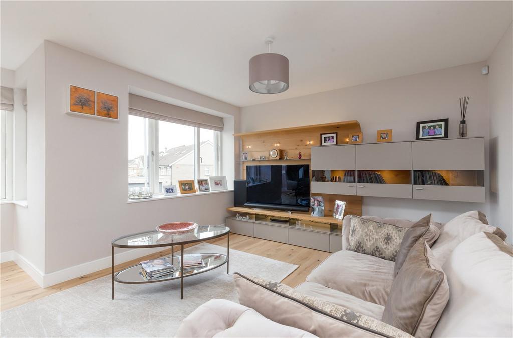 Craigmount Avenue 12