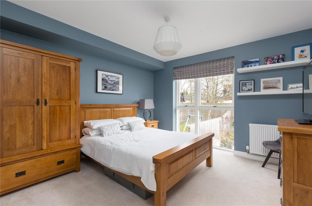 Craigmount Avenue 14