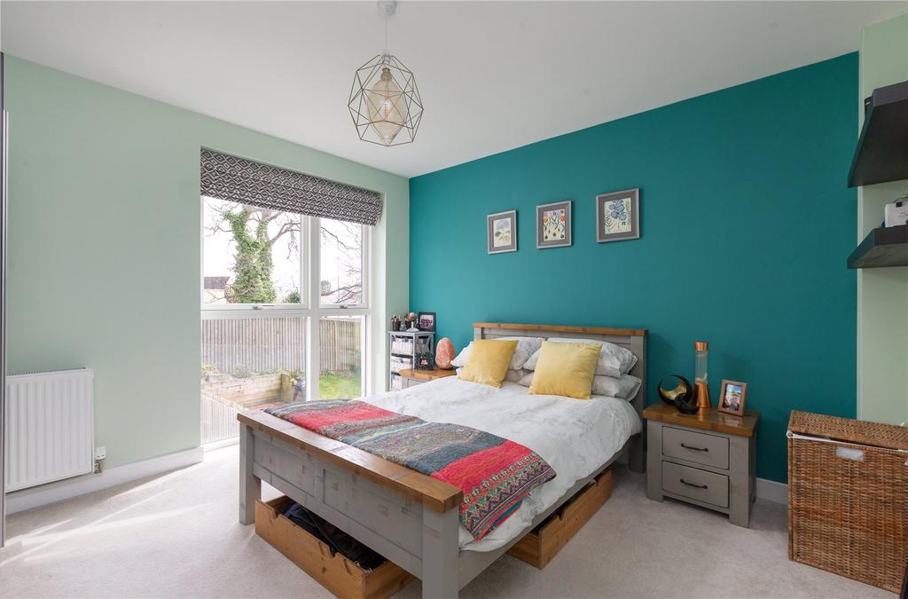 Craigmount Avenue 15