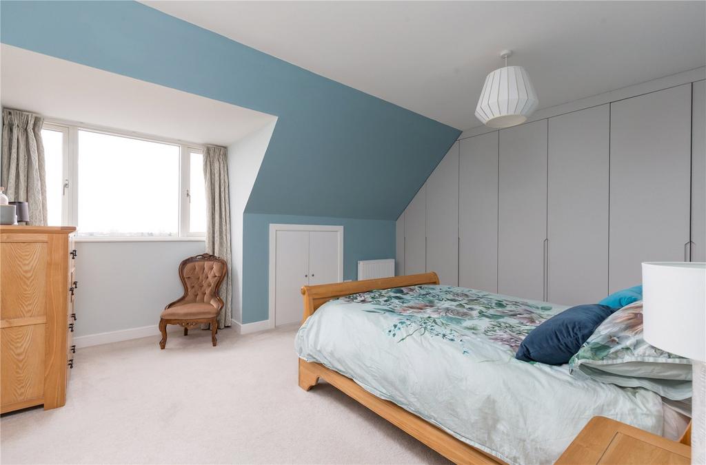 Craigmount Avenue 19