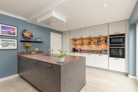 undefined, 21 Craigmount Avenue, Craigmount, Edinburgh, EH12 8DX